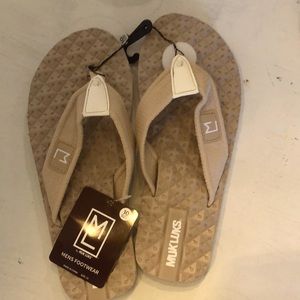 Men’s mukluks flip flops!